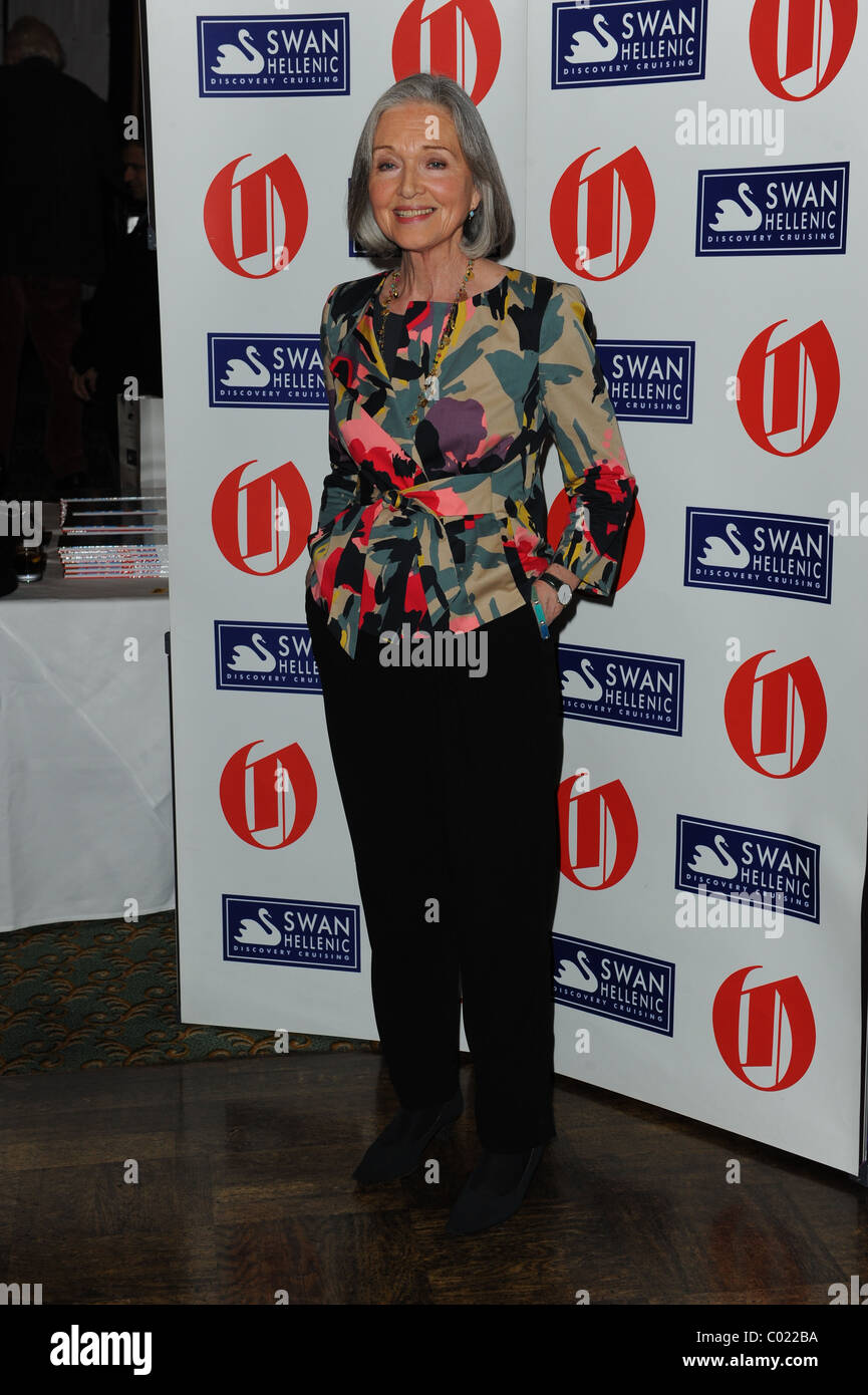 ANNA FORD 2011 OLDIE OF THE YEAR AWARDS SIMPSON'S IN THE STRAND LONDON ENGLAND 10 February 2011 Stock Photo