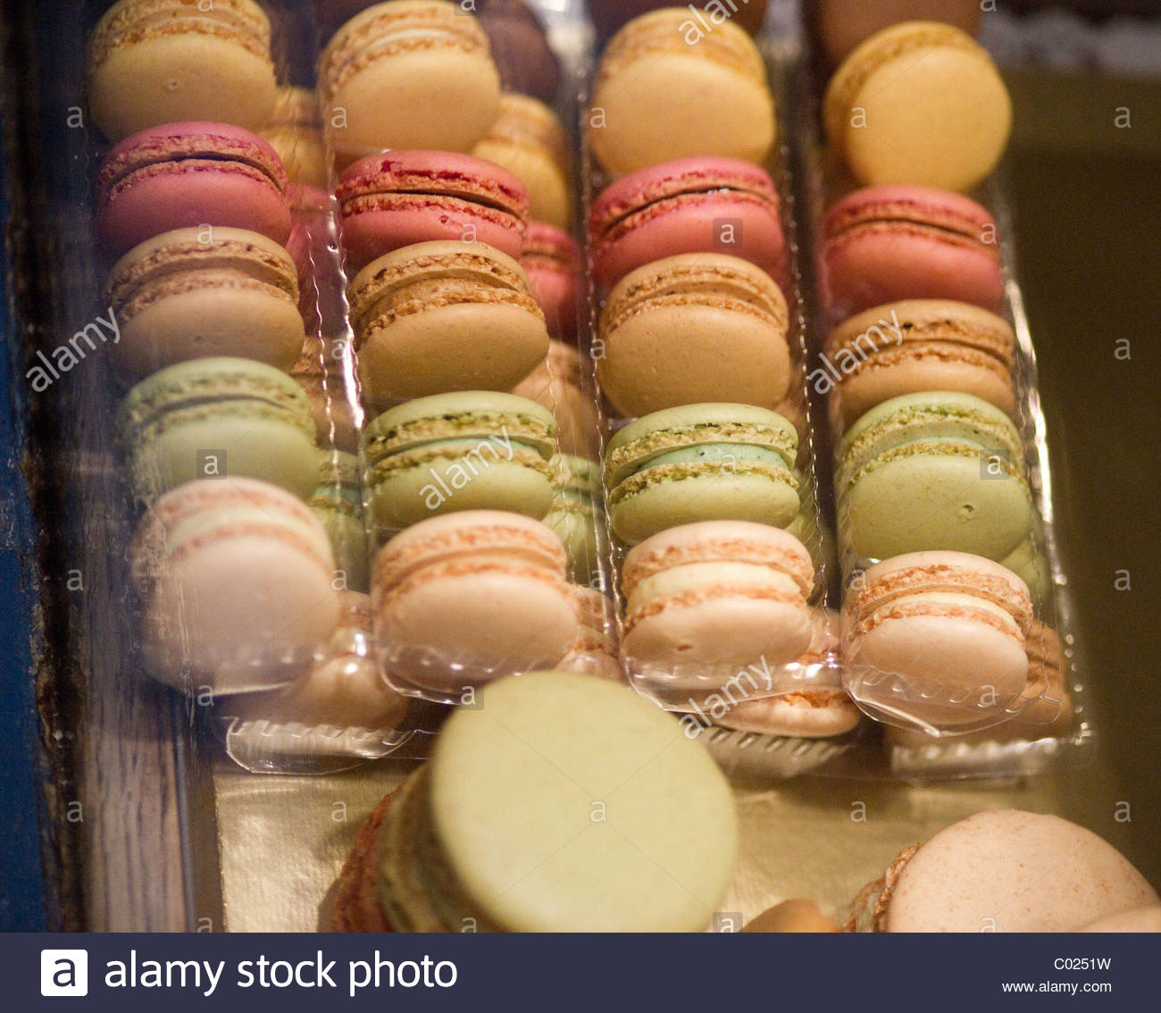 French Bakery Stores Stock Photos & French Bakery Stores Stock Images
