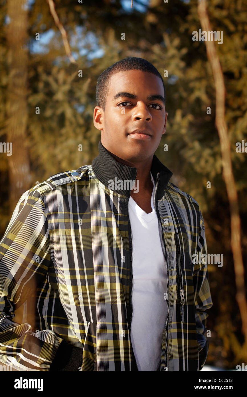 Afro Amerikanische Teenager 128 563 Fotos Und Hochaufl sende Bilder afro-amerikanische-teenager-128-563-fotos-und-hochaufl-sende-bilder