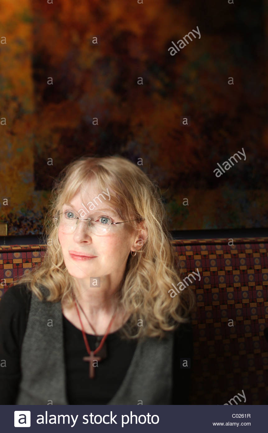 Mia Farrow Stock Photos & Mia Farrow Stock Images - Alamy