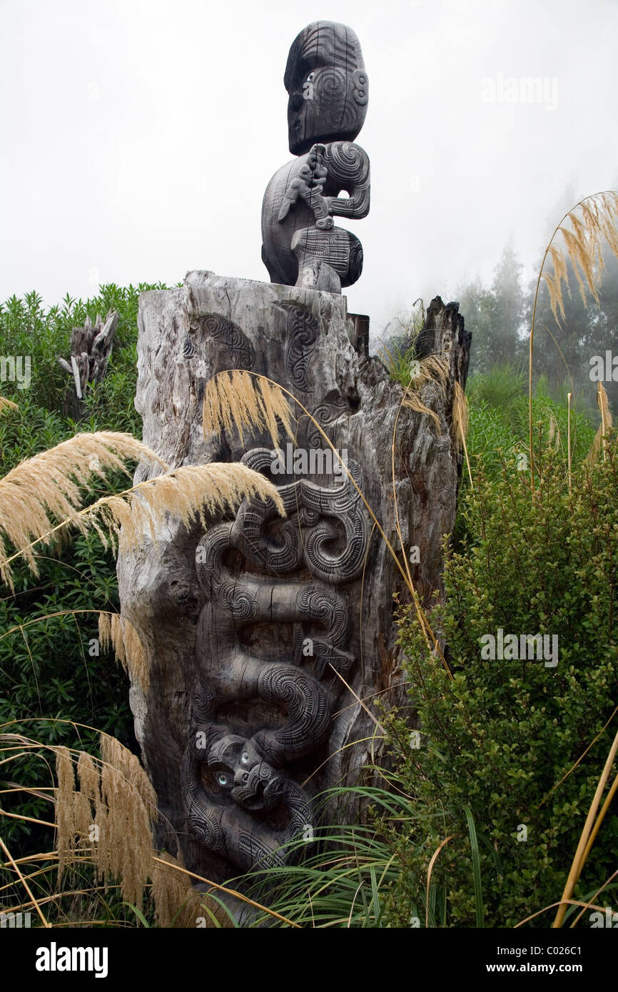 Wood carving, New Zealand Stock Photo Alamy