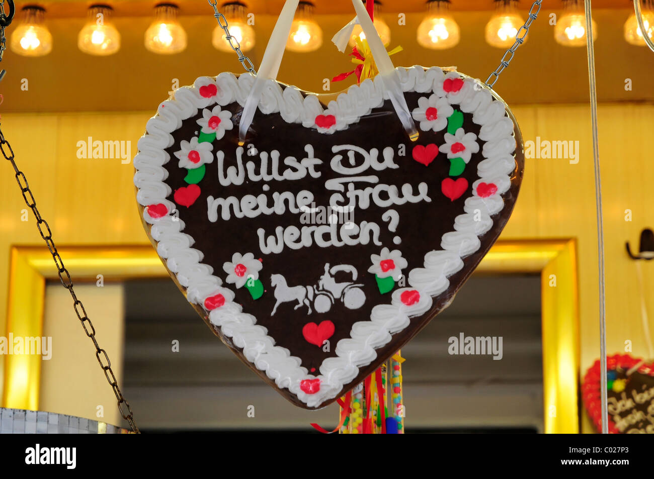 Gingerbread heart, Willst Du meine Frau werden?, German for Will you marry me?, souvenir