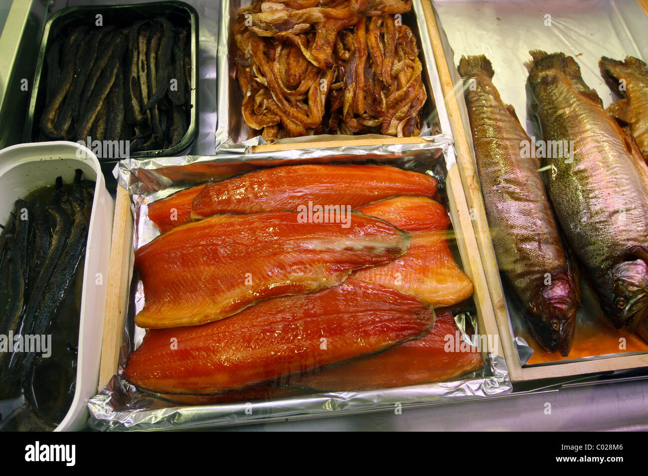HELSINKI, FINLAND, 2010: Frozen fish in the store Stock Photo - Alamy
