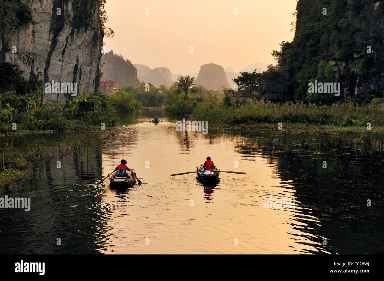 Tam Coc region near Ninh Binh, dry Halong Bay, Vietnam, Southeast Asia, Asia Stock Photo