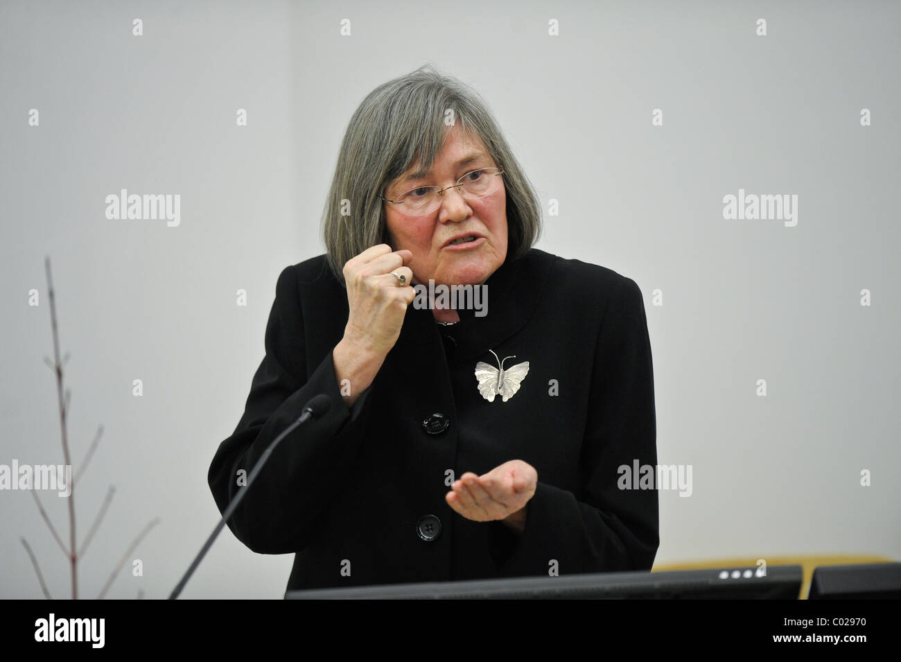 Clare short hires stock photography and images Alamy