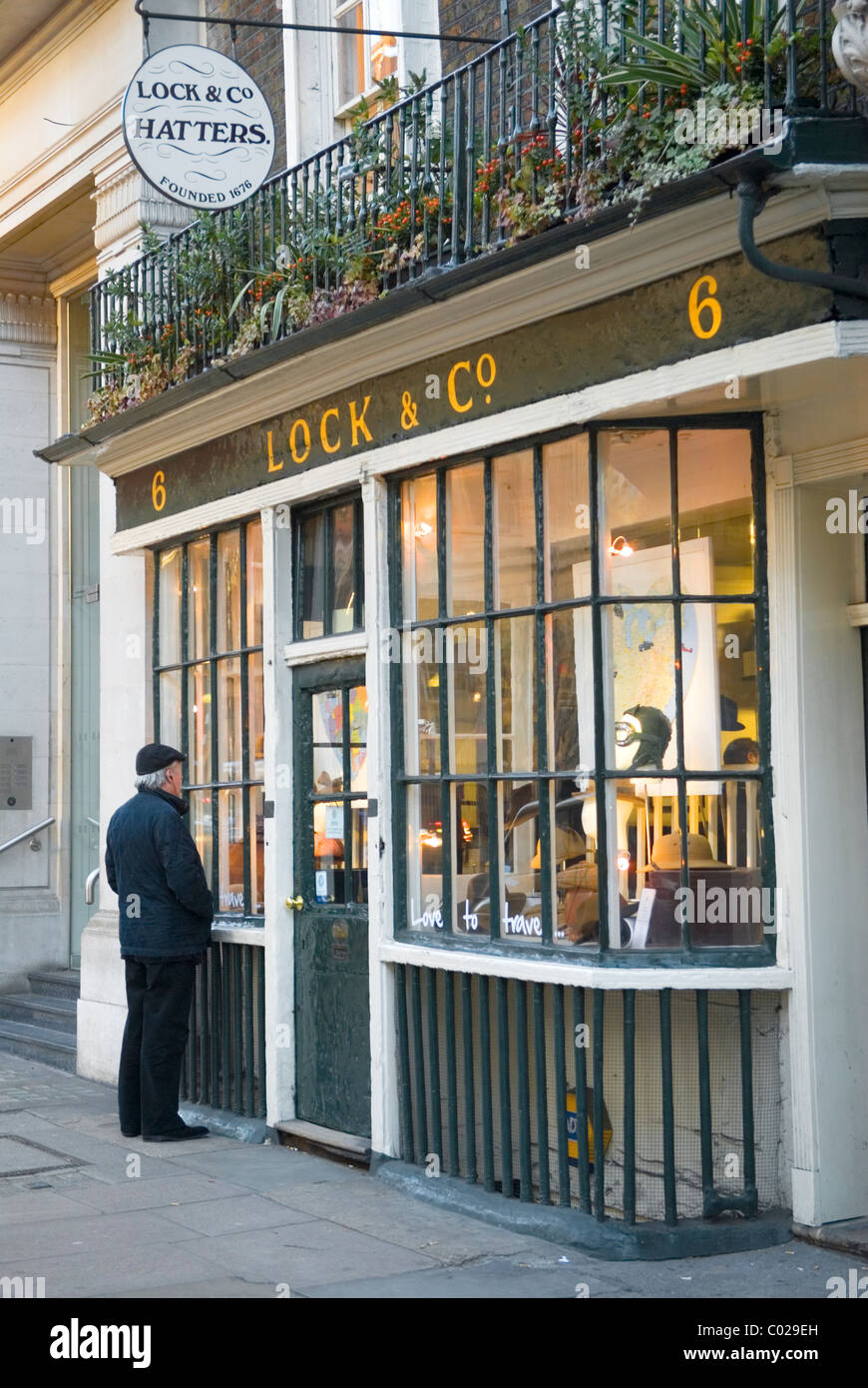 Lock and Co Hatters. 6 St James Street, London W1 Stock Photo