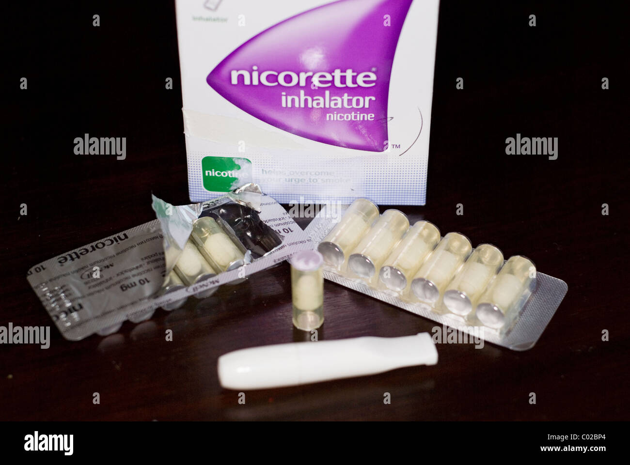 Nicorette Inhalator Mouthpieces Black & Turquoise 2 - ExpressChemist.co.uk  - Buy Online