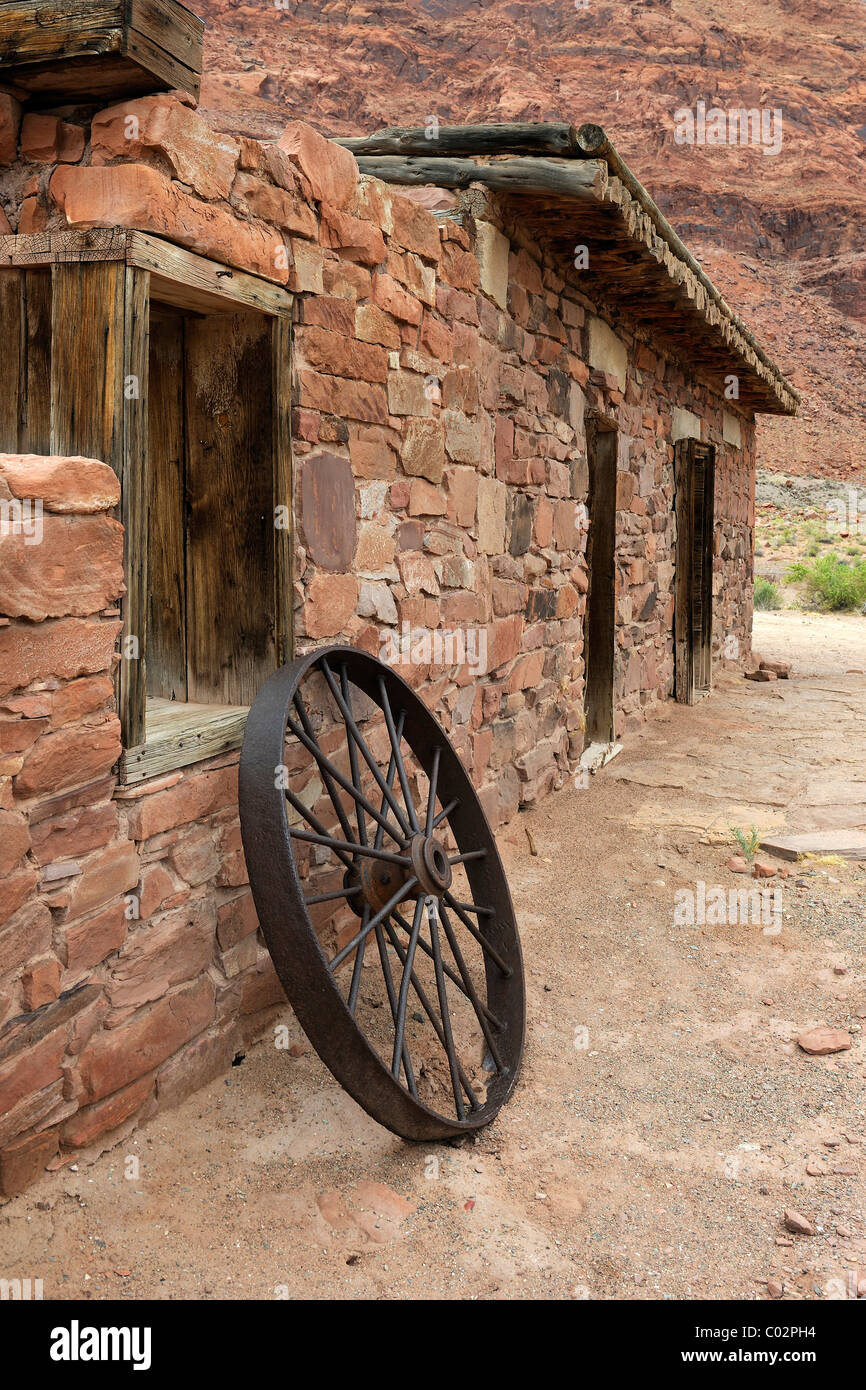 Old iron wagon wheel at Lee's Fort from 1880, Lee's Ferry, Arizona, USA