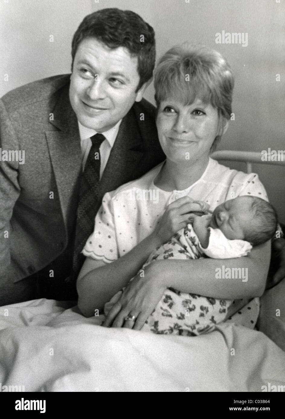 PETULA CLARK UK singer and film actress with husband Claude Wolff and their  second child Catherine Stock Photo - Alamy