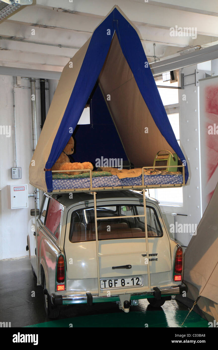 Trabant 601 S with a roof tent, VEB Sachsenring Zwickau, ErfinderZeiten car and clock museum in Schramberg, Black Forest Stock Photo