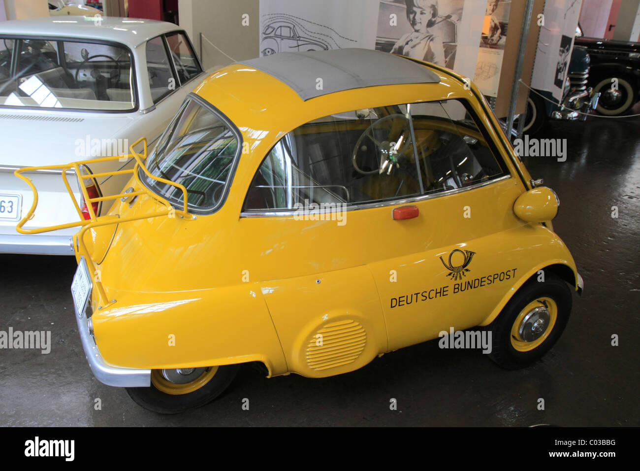 BMW Isetta mail carrier car, ErfinderZeiten car and clock museum in