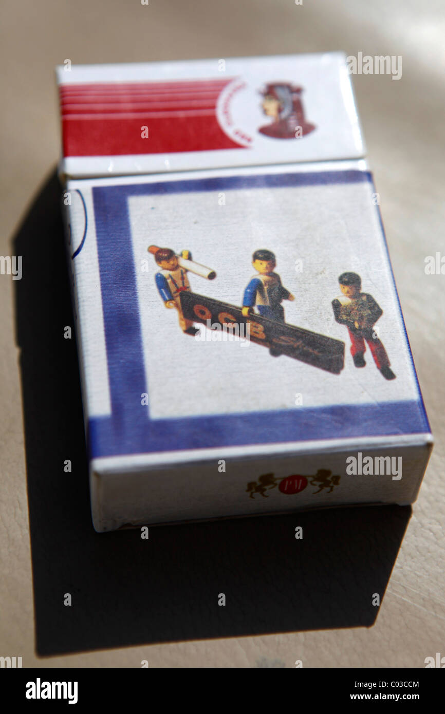 us cigarette packaging Why cigarettes in the U.S. don't have graphic warning labels