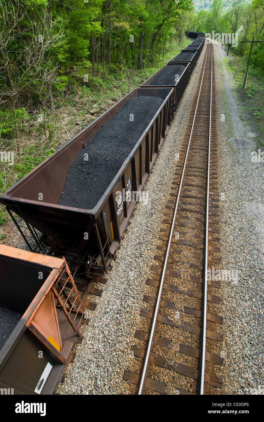 Railway cars with coal hires stock photography and images Alamy