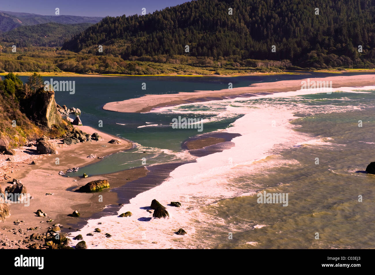 Klamath river california hires stock photography and images Alamy