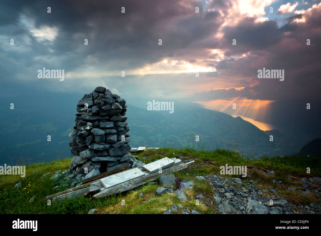 Man made pile of stones hi-res stock photography and images - Alamy