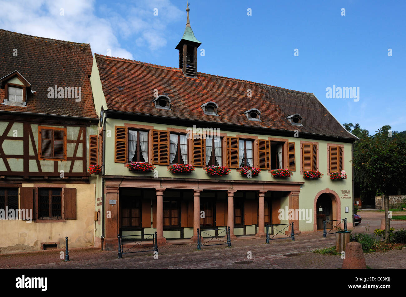 Birthplace of Albert Schweitzer, now the Albert Schweitzer Museum, 124 rue du Général de Gaulle, Kaysersberg, Alsace, France Stock Photo