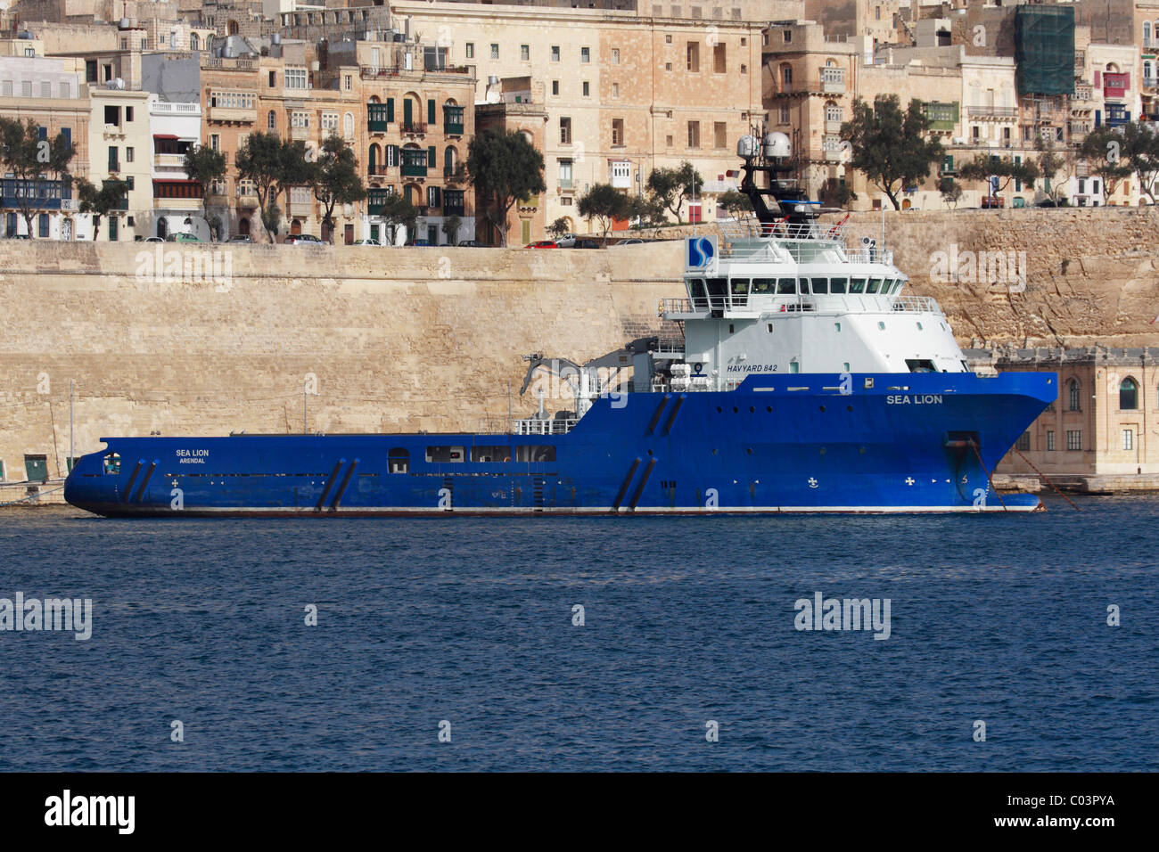 The tug Sea Lion in Malta's Grand Harbour Stock Photo