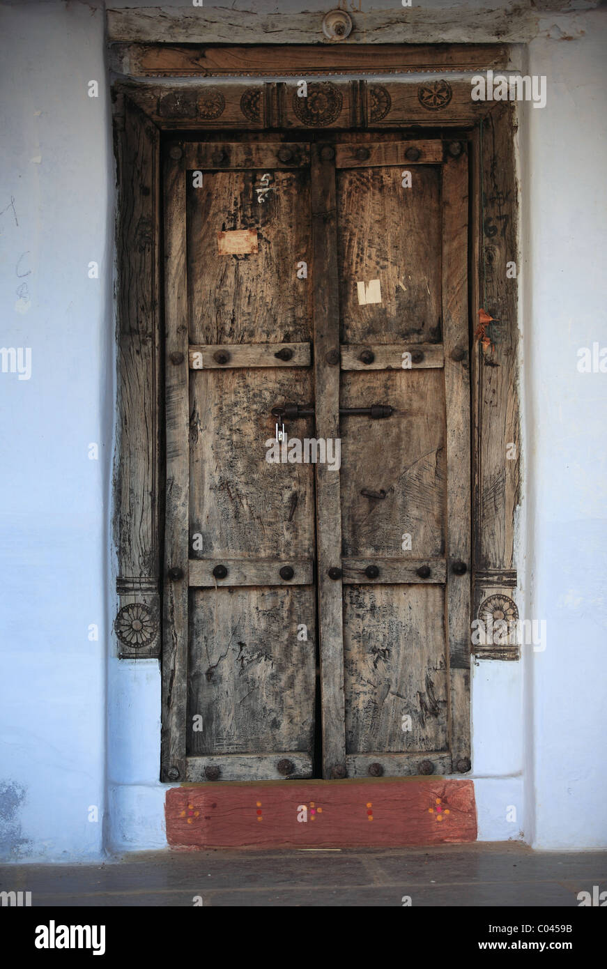 Wood carving india hi-res stock photography and images - Alamy