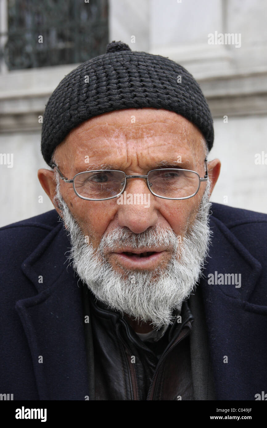 Traditional Muslim man in Istanbul, Turkey Stock Photo