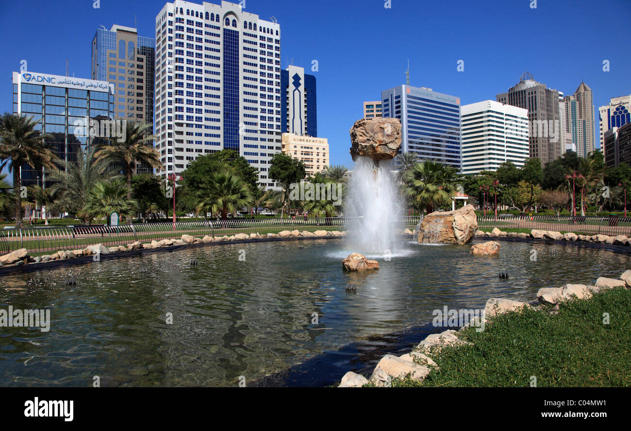 United Arab Emirates, Abu Dhabi, Capital Gardens, street scene, park