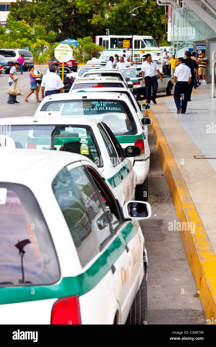 Taxi stand at the bus station, Cancun, Quintana Roo, Mexico Stock Photo