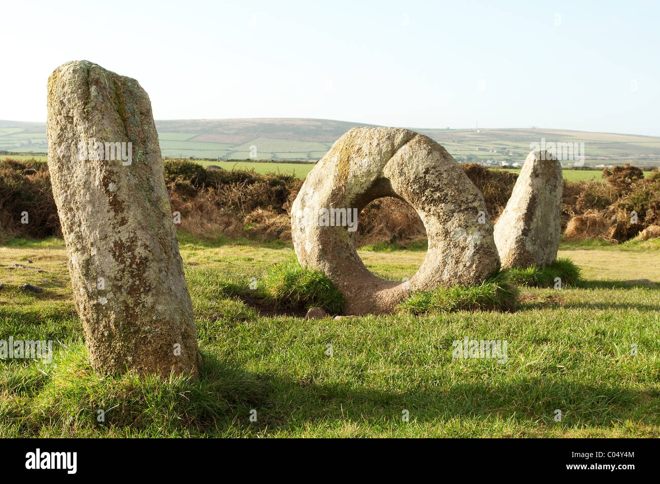 ' Men an Tol ' an ancient pagan ritual site near Madron in West Cornwall, UK Stock Photo