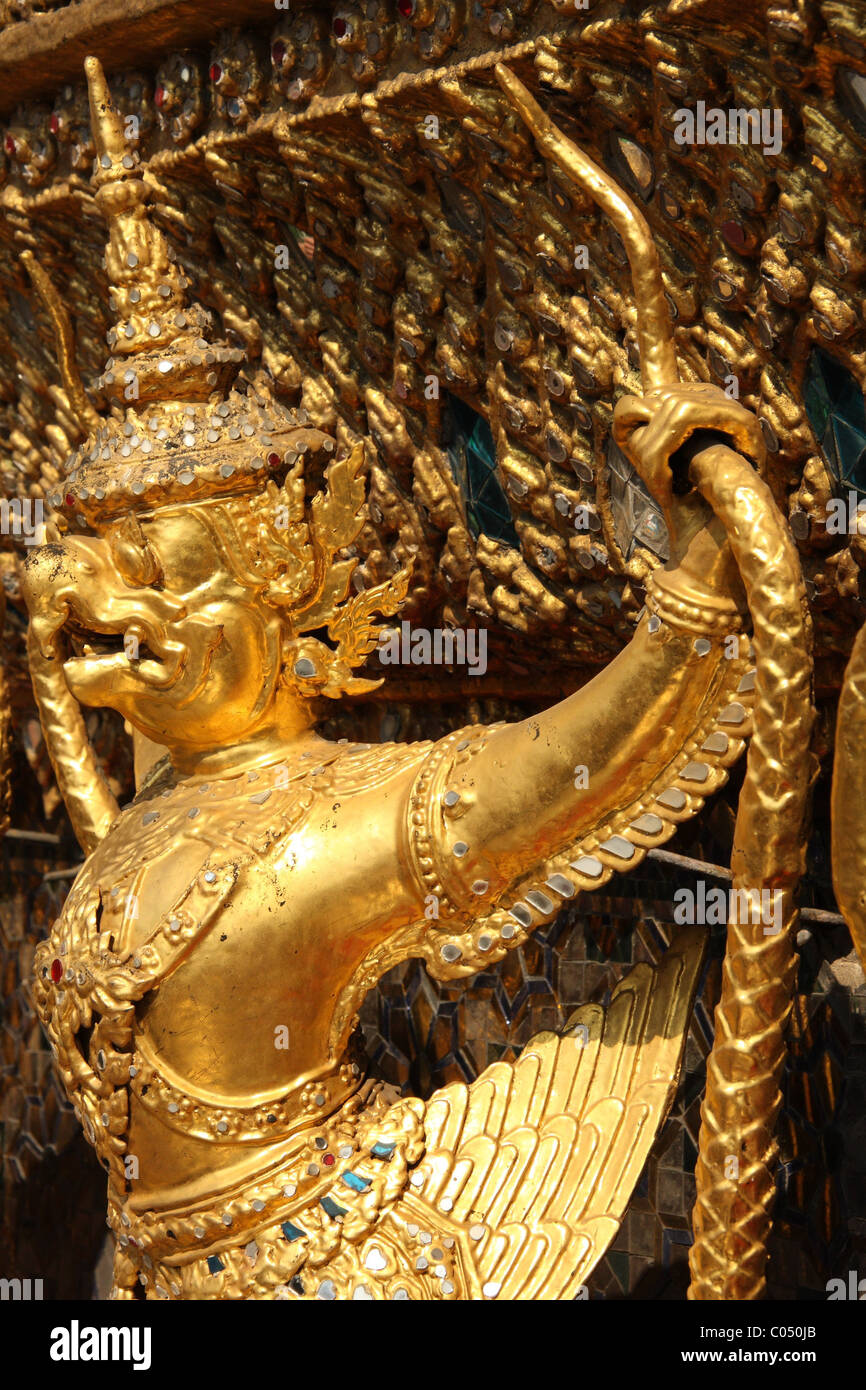 Statue of Grand Palace temple in Bangkok Stock Photo - Alamy