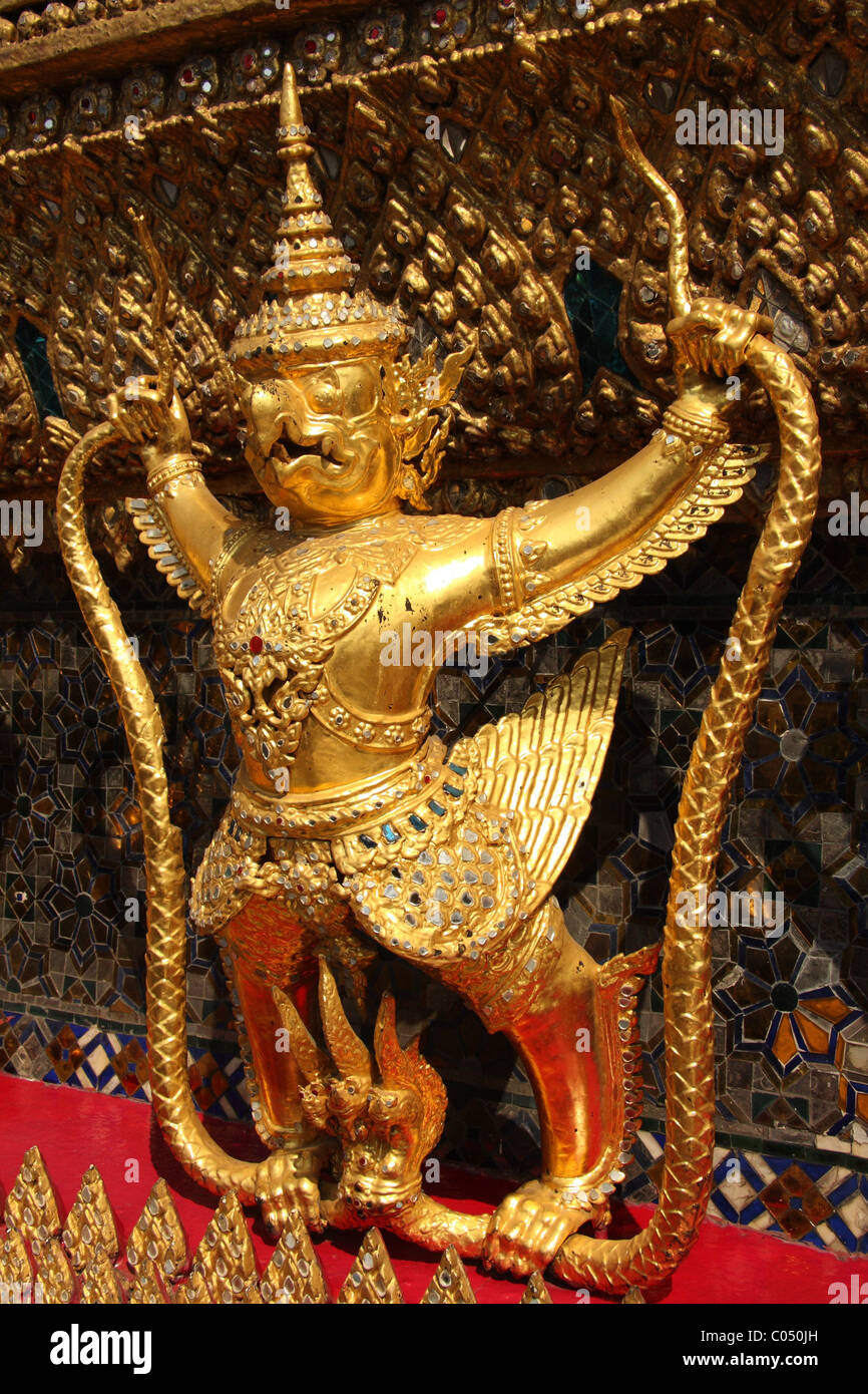 Statue of Grand Palace temple in Bangkok Stock Photo - Alamy