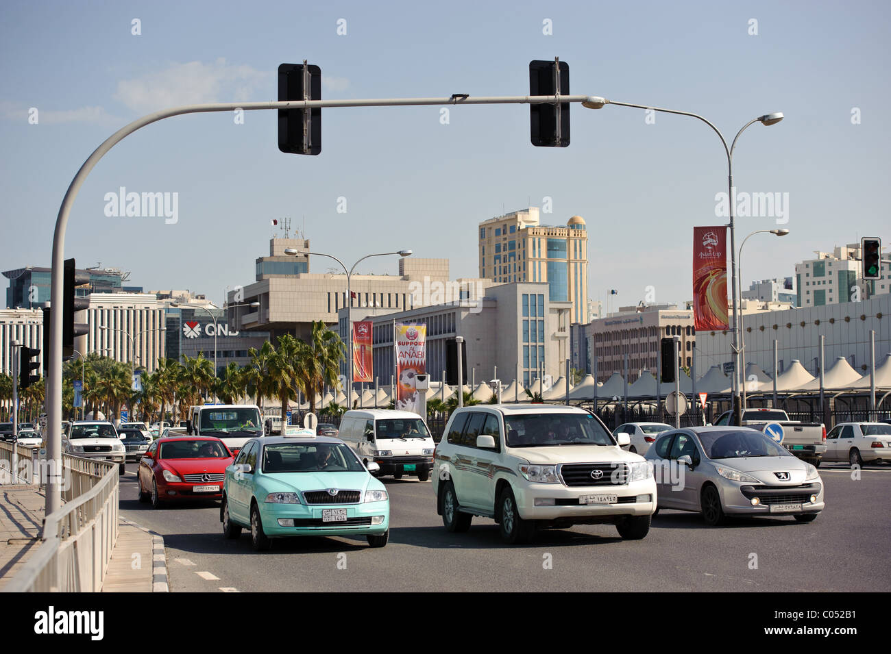 AL Corniche in Doha, Qatar traffic, cars, traffic light Stock Photo