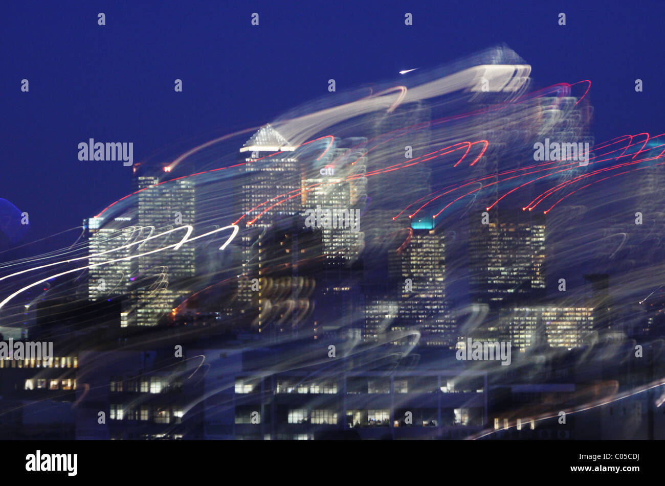 A view of Canary Wharf at twilight Stock Photo - Alamy