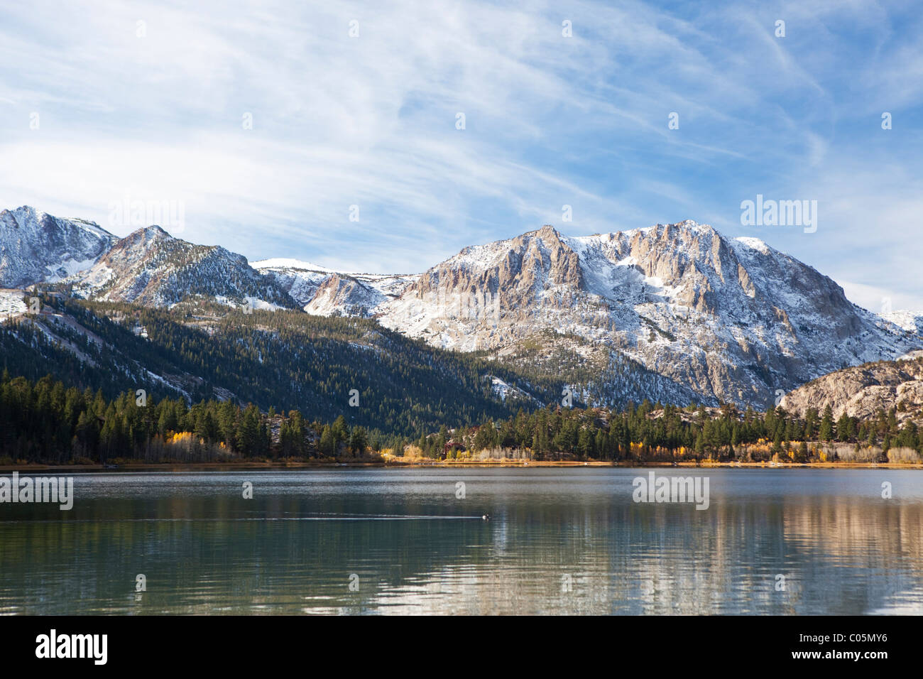 June lake sierra nevada mountains hi-res stock photography and images ...