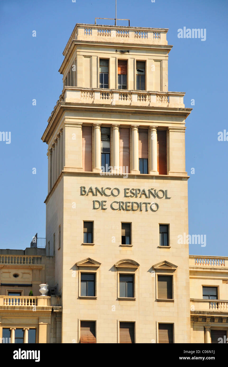 Banco Espanol de Credito building on Plaça de Catalunya square ...