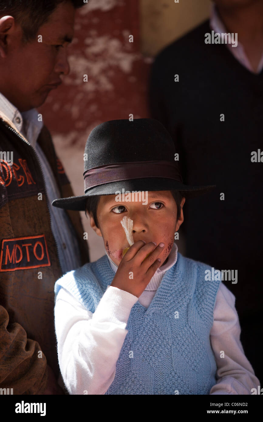 A portrait of a Peruvian child in costume during celebrations for Puno Week 2010 Stock Photo