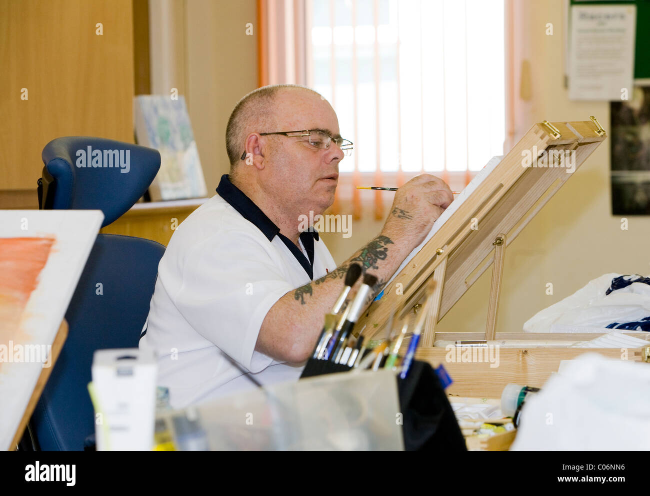 In the art room at Centre 81, an innovative skill centre for disabled people where the motto is 'Ability Not Disability' Stock Photo
