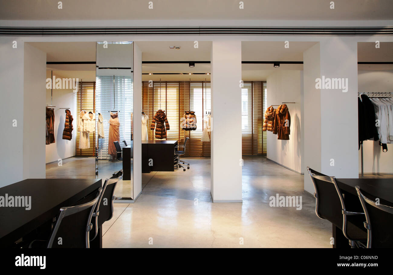 fashion show room in Milano, Italy Stock Photo - Alamy