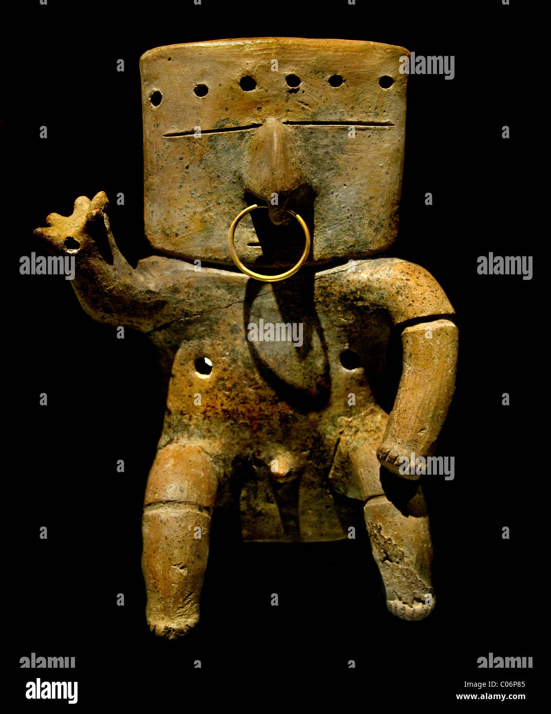 Human Figure Quimbaya culture gold ceramic and integration period 1200 1500 AD Colombia Stock Photo