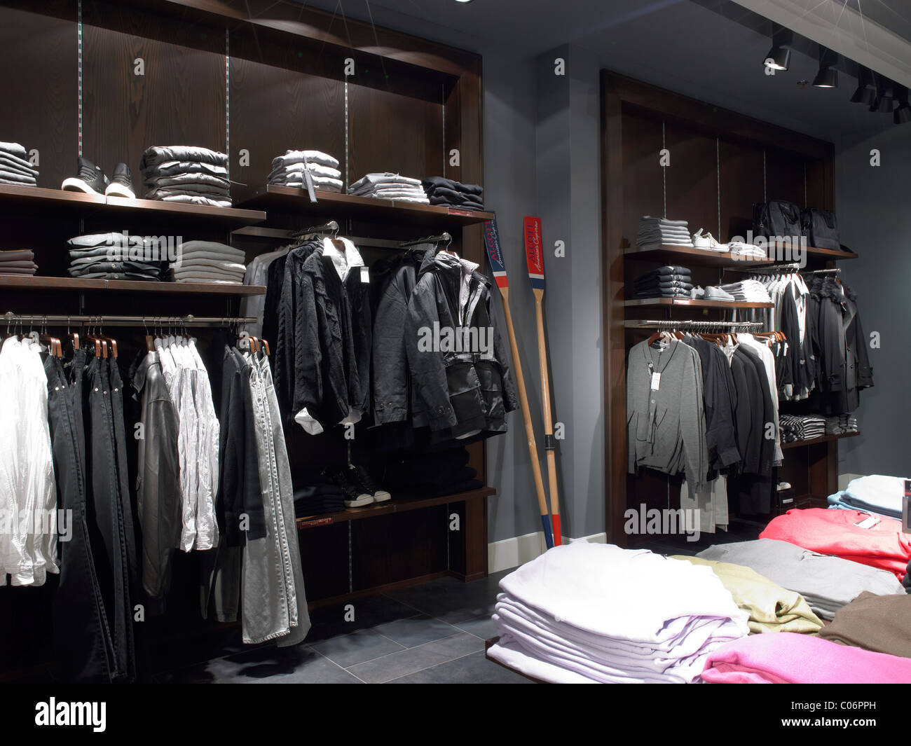 fashion clothes store in Milan, Italy Stock Photo - Alamy
