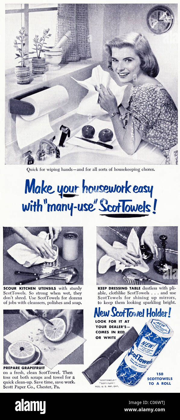 Original 1950s advertisement with recipe in American consumer magazine for SCOT TOWEL paper towels Stock Photo