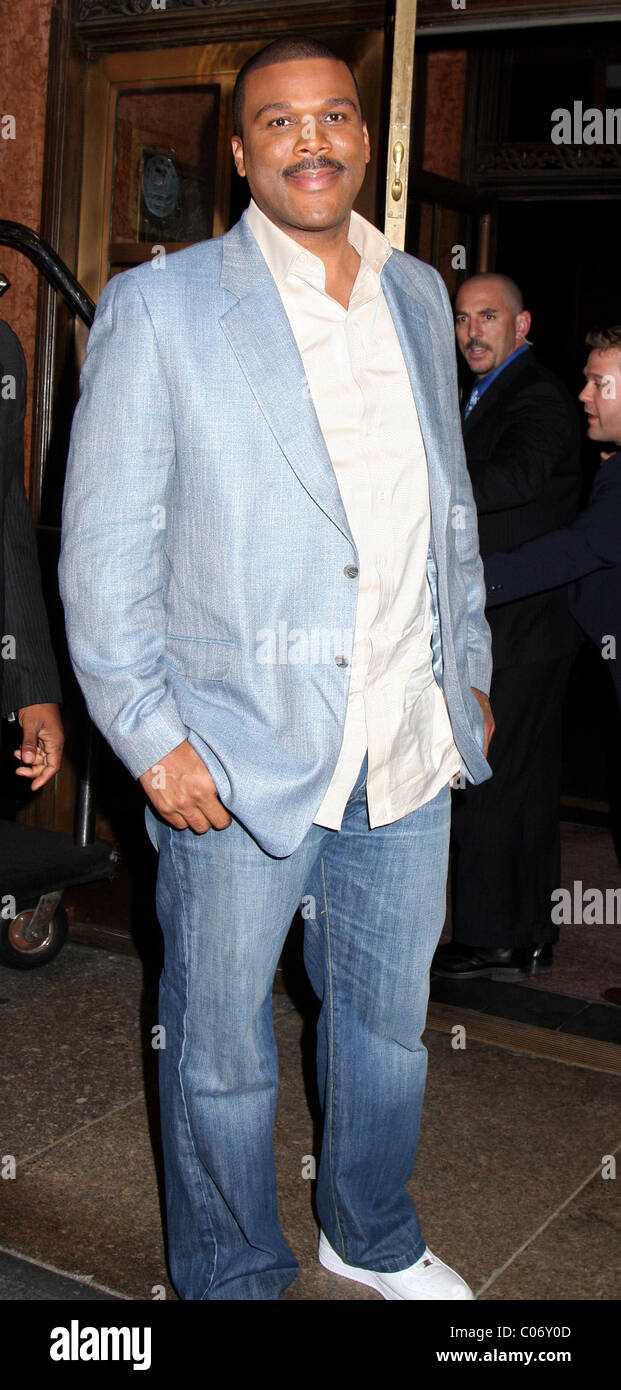 Tyler perry why did i get married screening held at the bryant park