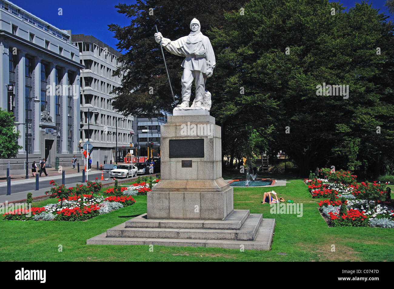 Robert Falcon Scott statue, Oxford Terrace, Christchurch, Canterbury