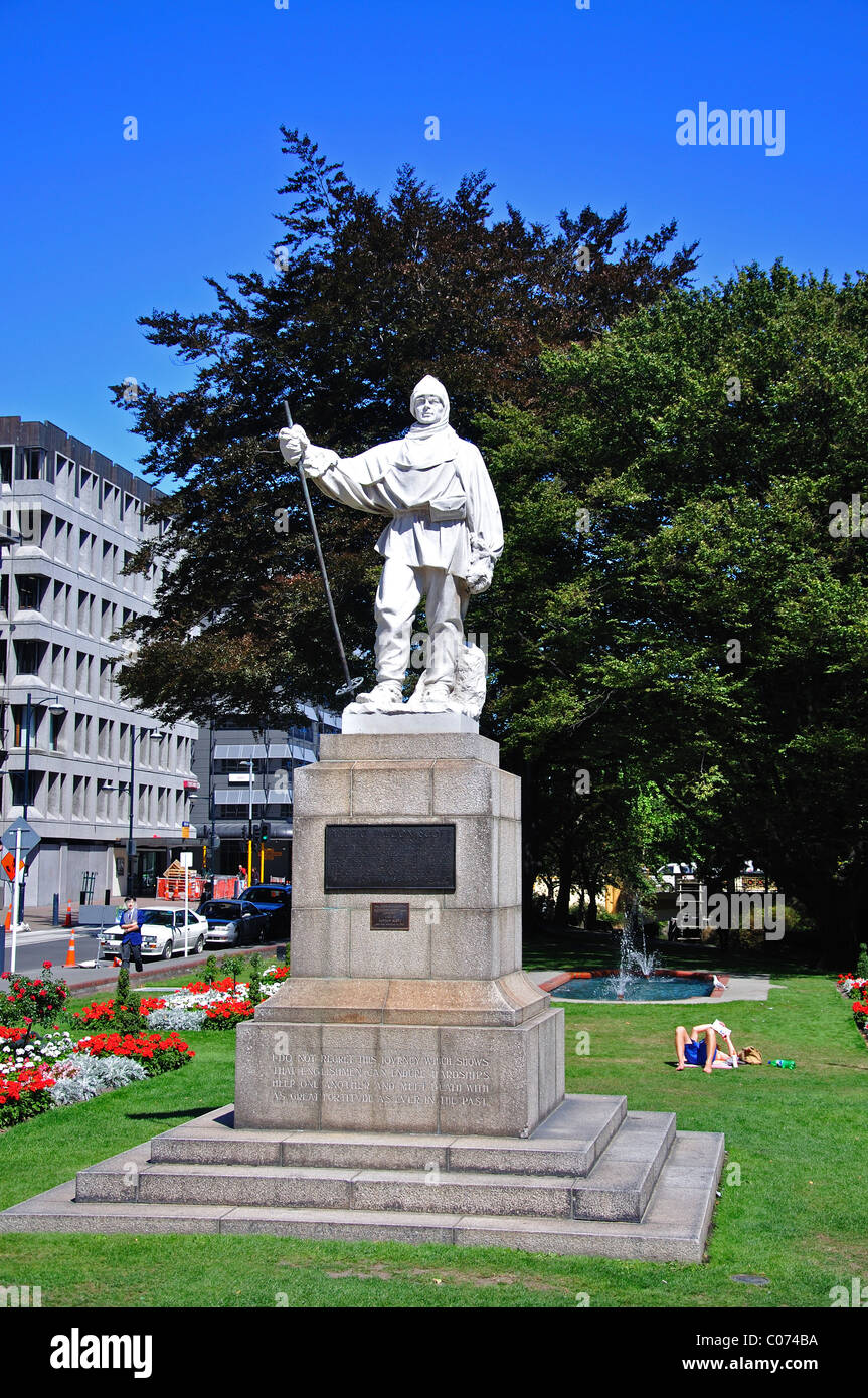 Robert Falcon Scott statue, Oxford Terrace, Christchurch, Canterbury
