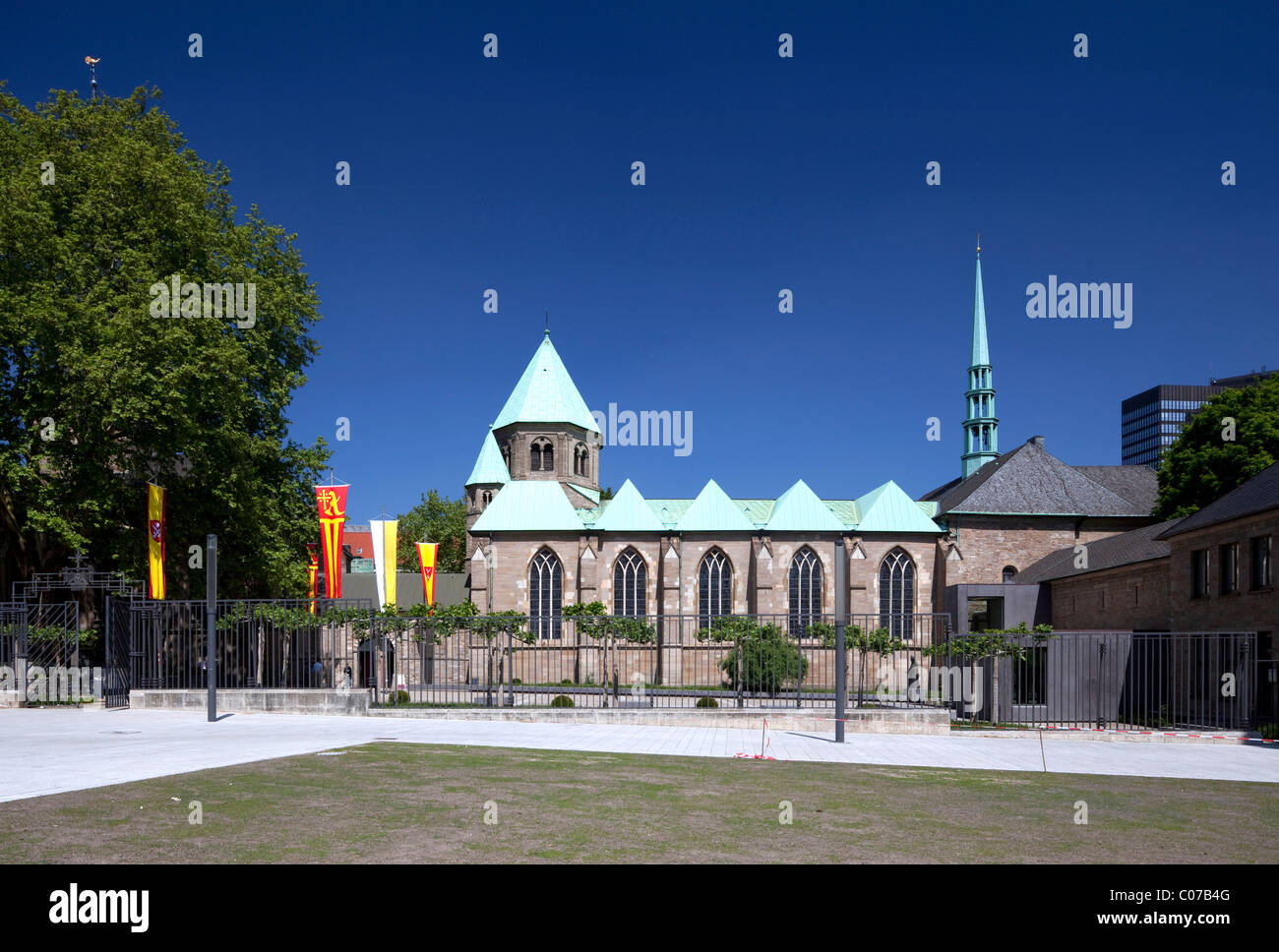 Essener Muenster, cathedral, Essen, Ruhrgebiet region, North Rhine-Westphalia, Germany, Europe Stock Photo
