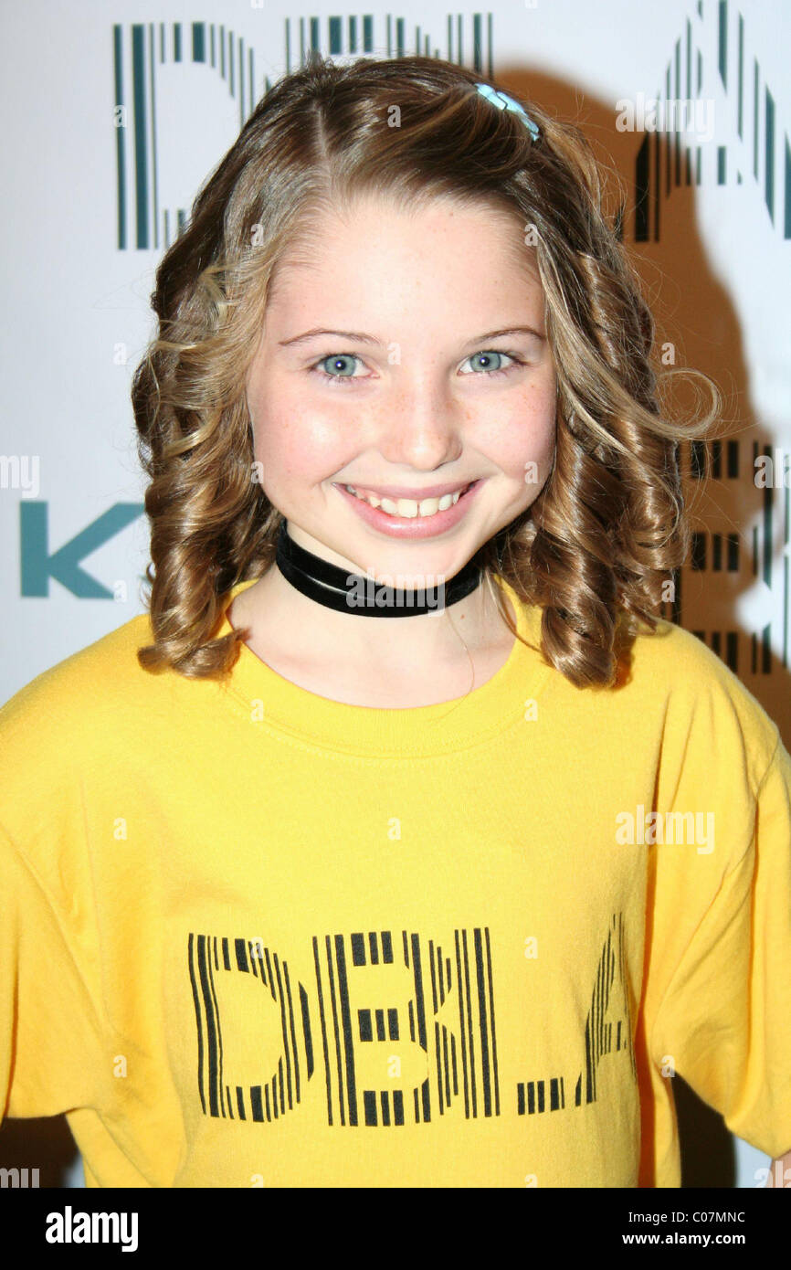 Sammi Hanratty's Instagram, Twitter & Facebook on IDCrawl