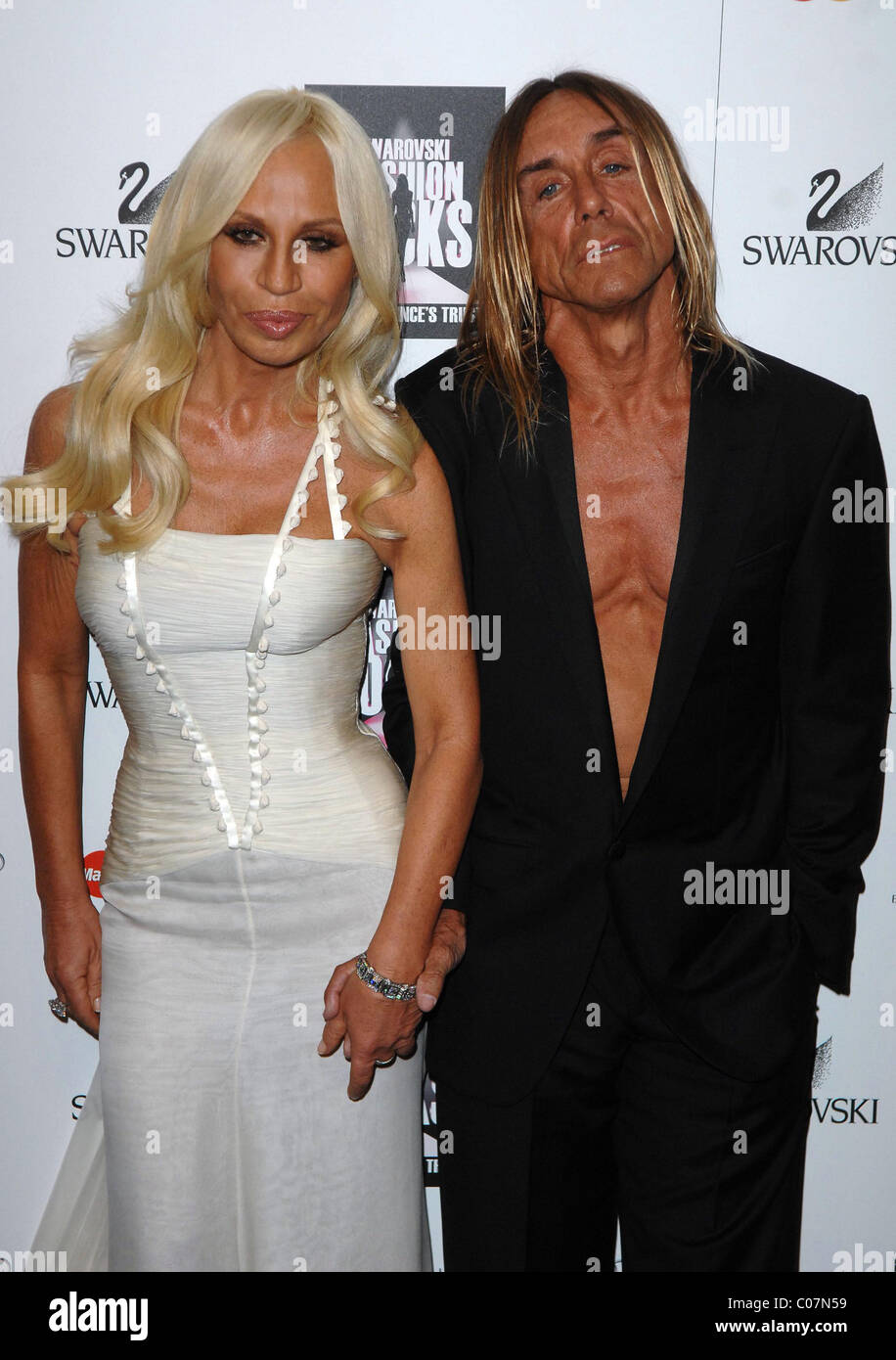 Donatella Versace and Iggy Pop Swarovski Fashion Rocks at the Royal Albert  Hall - Press Room London, England - 18.10.07 Stock Photo - Alamy