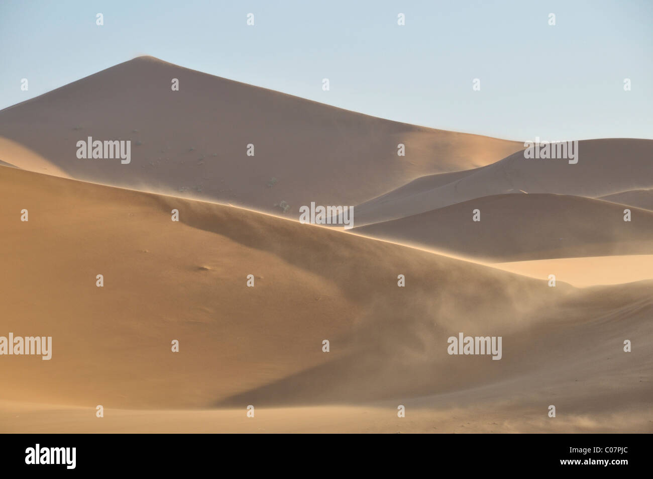 Dust storm africa hi-res stock photography and images - Alamy