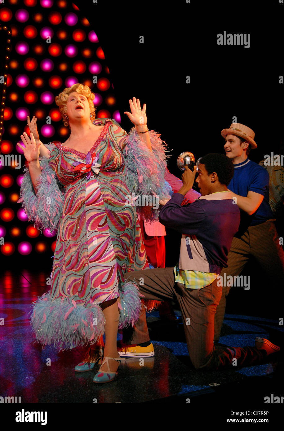 Michael Ball Hairspray photocall at Shaftesbury Theatre London, England 26.10.07 Stock Photo
