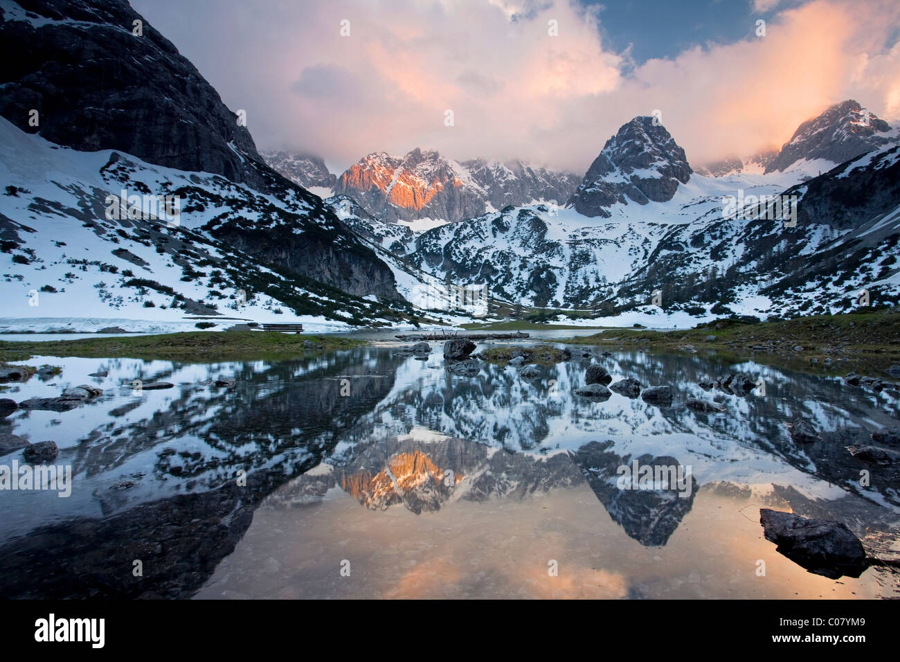 Zugspitze is reflected in the seebensee hi-res stock photography and ...
