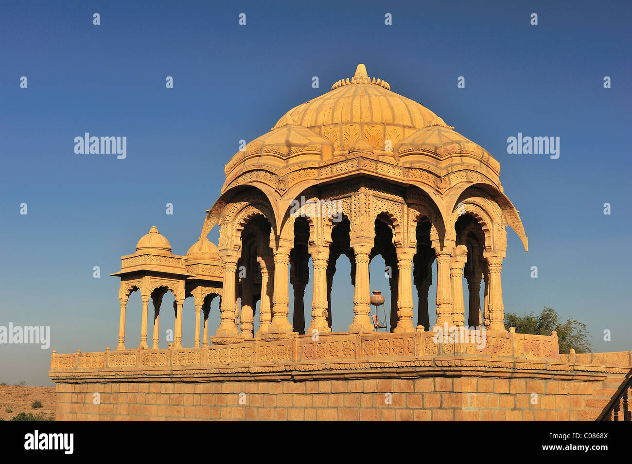 Cenotaphs, tombs of the rulers of Jaisalmer, Jaisalmer, Rajasthan, India, Asia Stock Photo