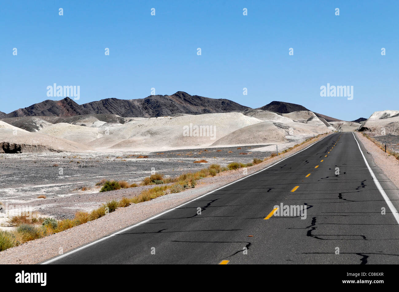 Death valley scenic road highway national park hi-res stock photography ...