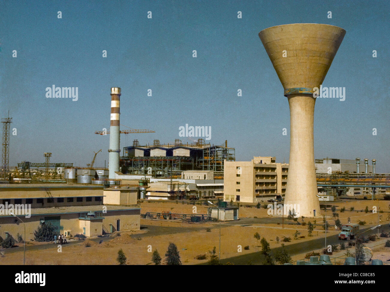 Karachi Pakistan Steel Factory Stock Photo Alamy